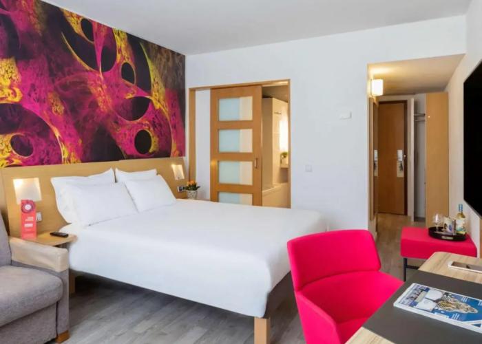 Novotel Barcelona Cornella Hotel