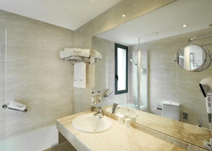 Sercotel Cornella Barcelona