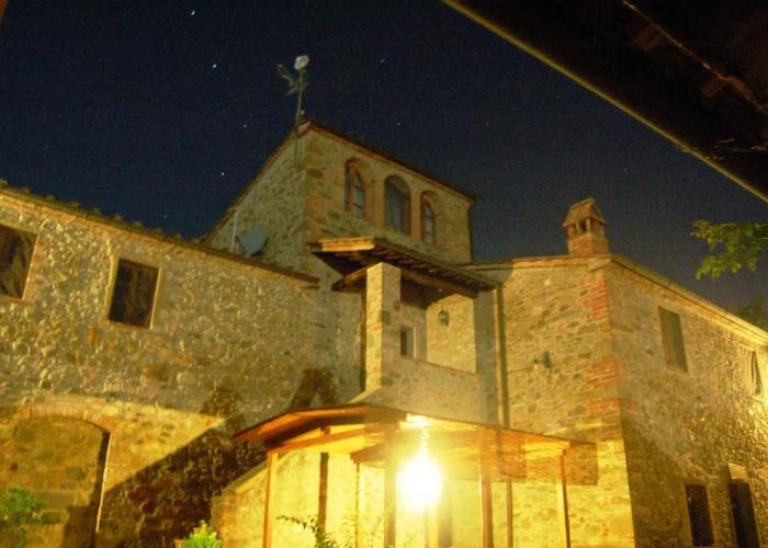 Apartment at the Gates of the Chianti Between Siena and Arezzo