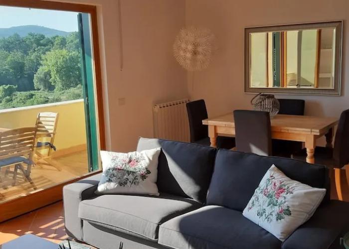 3bed Duplex - Balcony, Private Pool & Fireplace