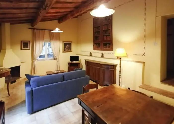 Apartment in Sovicille With Heating
