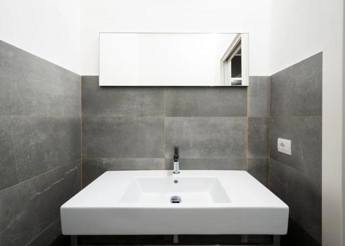 Alkamuri Posh Hotel Spa 107 Jacuzzi Suite