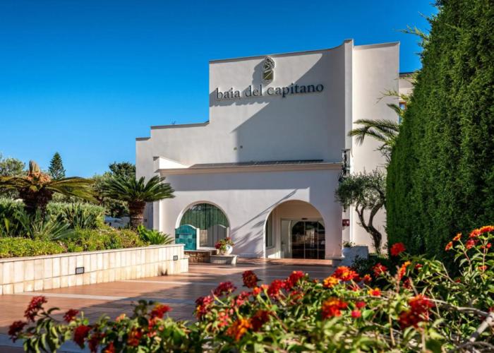 Hotel Baia Del Capitano