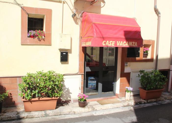 Terrasini 2000 Case Vacanza