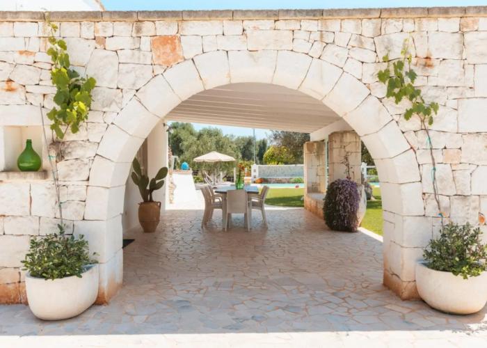 Fantastic Trulli Olea With Pool Garden