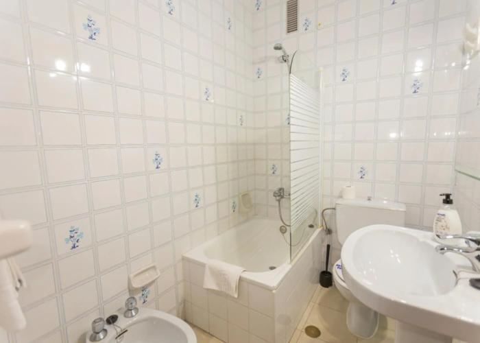 Hotel Tres Jotas