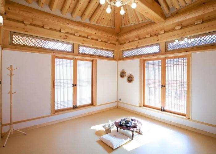 Wiyeonjae Hanok Stay