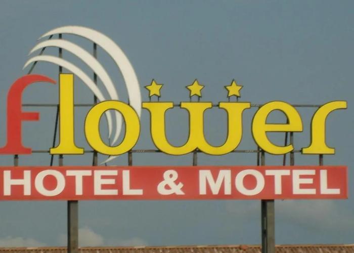 Hotel Motel Flower