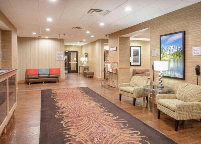 Hampton Inn & Suites Denver/South-RidgeGate