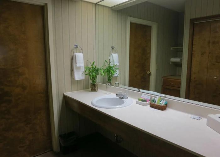 Lone Tree Golf Club And Hotel