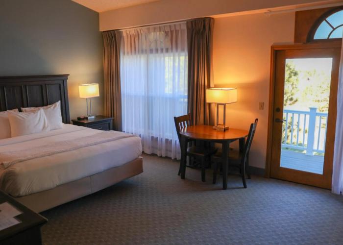 Lone Tree Golf Club And Hotel