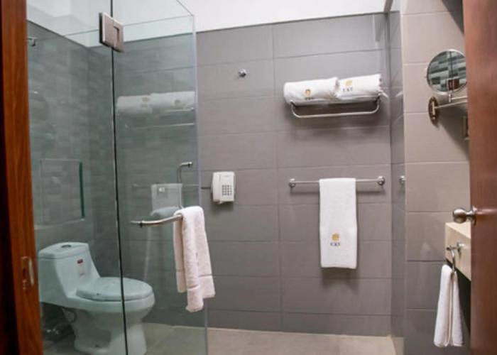 Hotel Ecce Inn & Spa