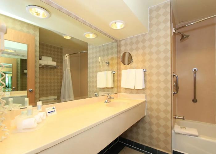 Holiday Inn Express Silao Aeropuerto Bajio by IHG