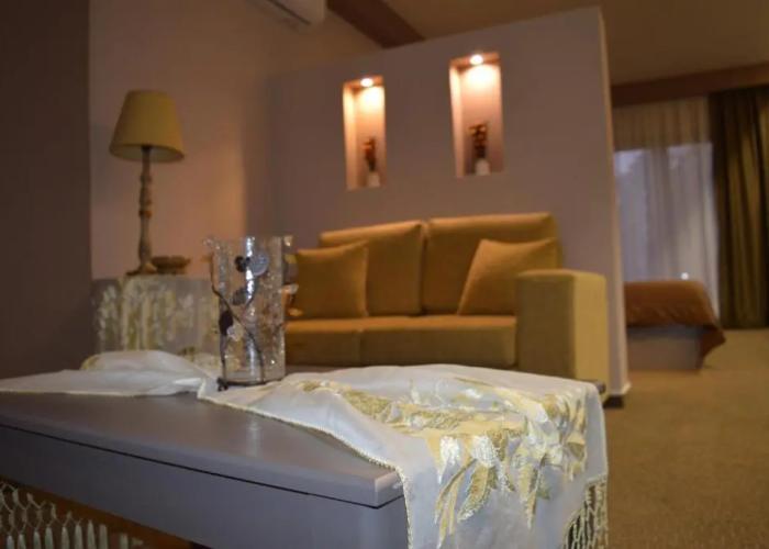 Achillio Hotel