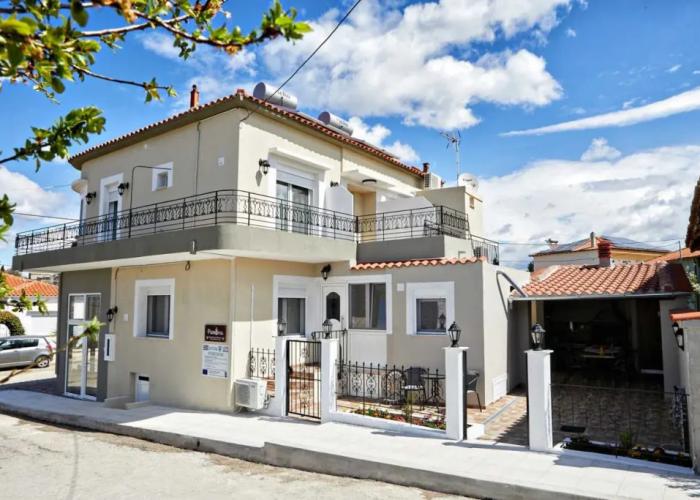 Romilia Guest House