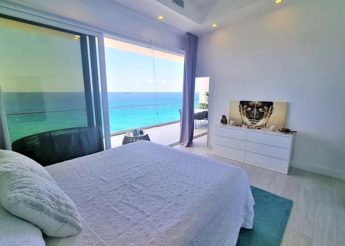 Lighthouse Point Residences