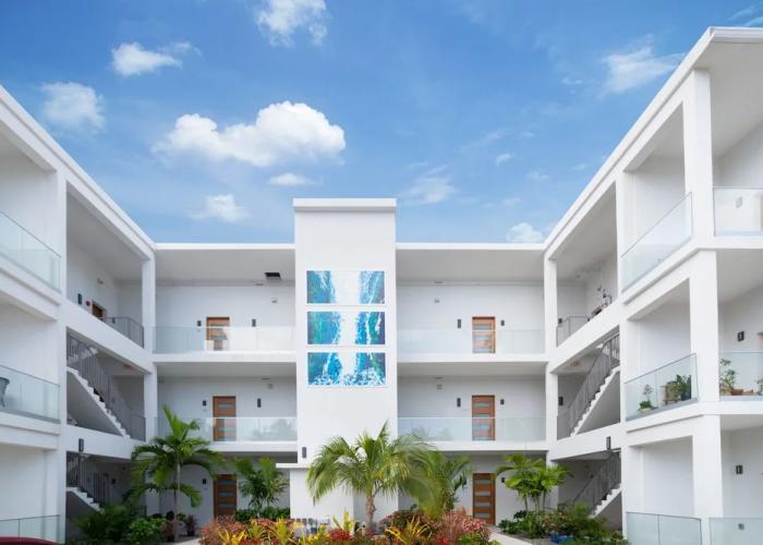 Lighthouse Point Residences