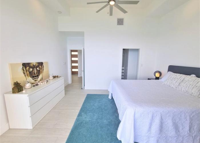 Lighthouse Point Residences