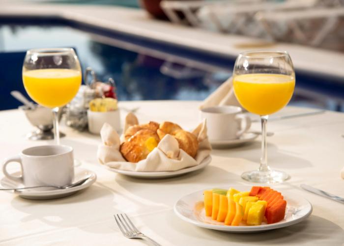 Cabo Blanco Hotel & Marina
