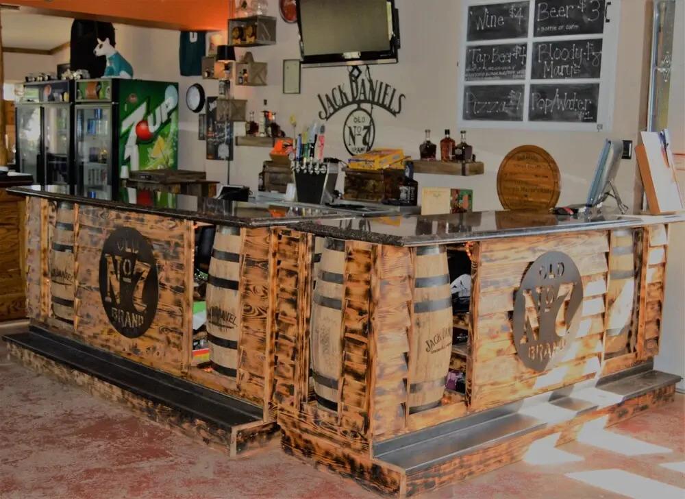 No Name City Luxury Cabins & RV