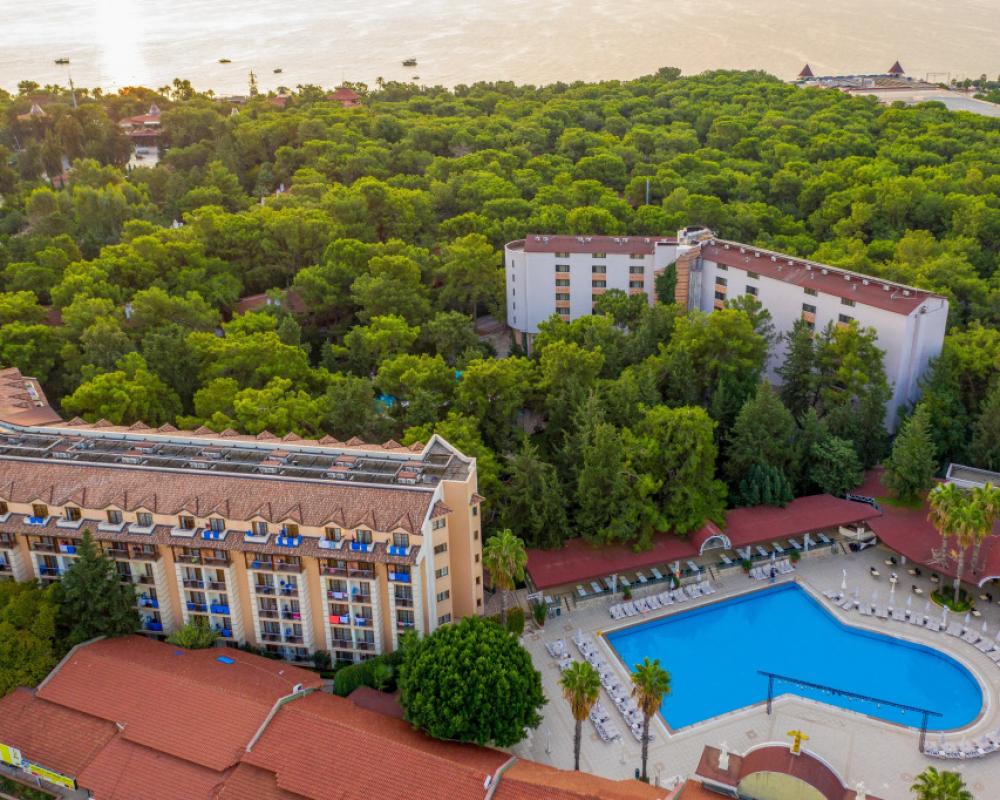 Armas Kaplan Paradise Resort