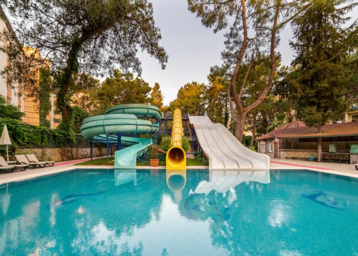 Armas Kaplan Paradise Resort