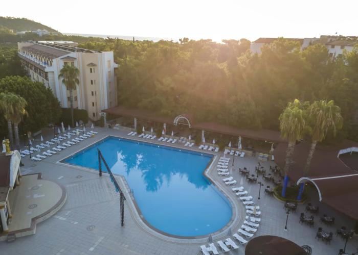 Armas Kaplan Paradise Resort