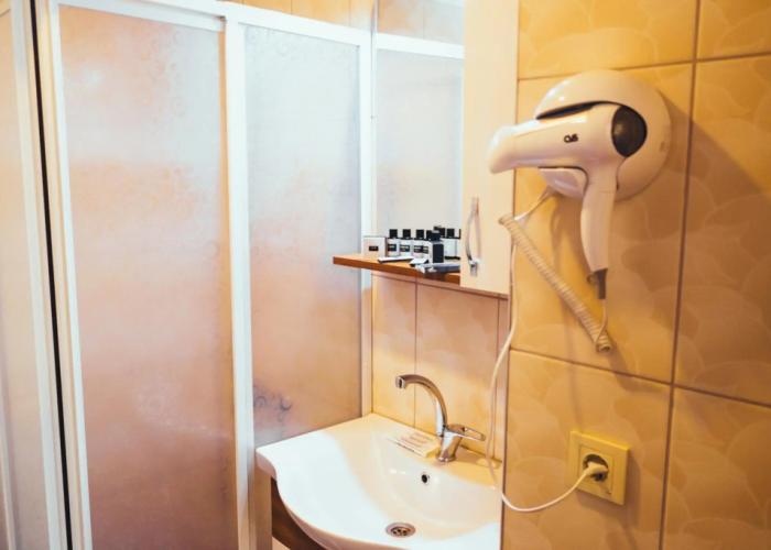 Dream Town Hotel & Restaurant