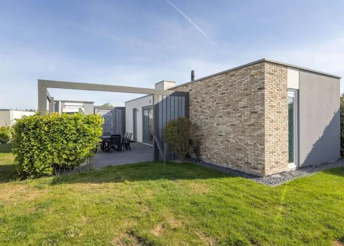 Single Storey Lodge With Dishwasher, Near the Beach