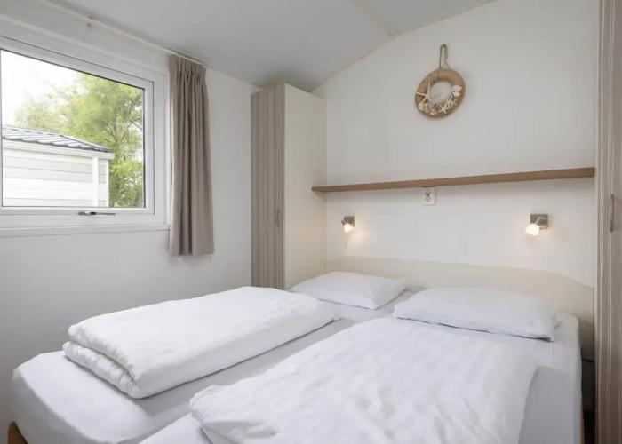 Nice Chalet With Wifi, at Just 1 km From the Beach