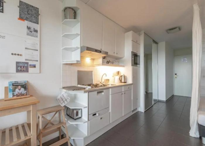 Apartment With Kitchen
