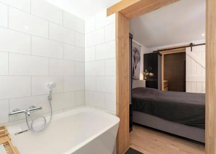 Luxurious Furnished Bungalow With Terrace