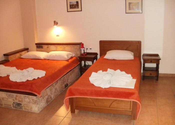 Aktaion Hotel