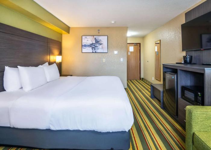 Quality Inn & Suites