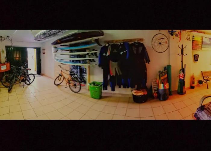 Supertubos Beach Hostel