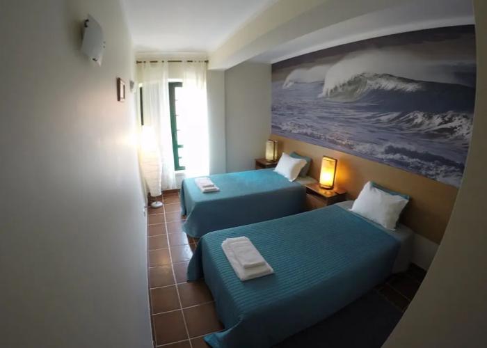 Supertubos Beach Hostel