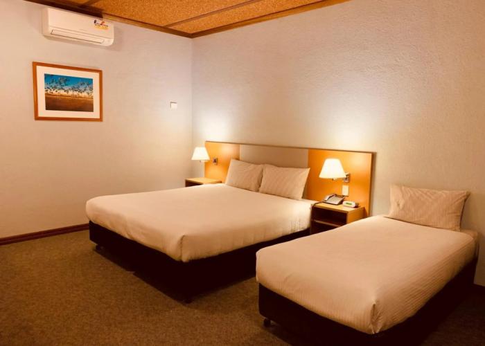 Desert Cave Hotel