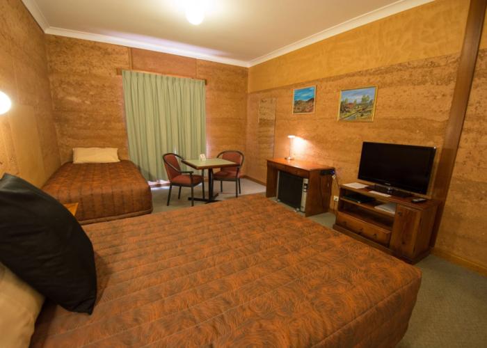 Mud Hut Motel