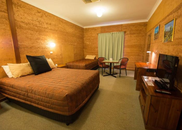 Mud Hut Motel