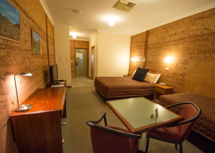 Mud Hut Motel