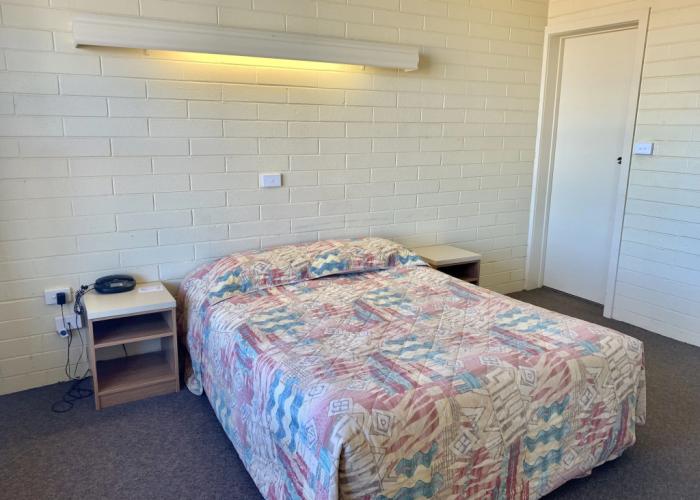 Opal Inn Hotel Motel