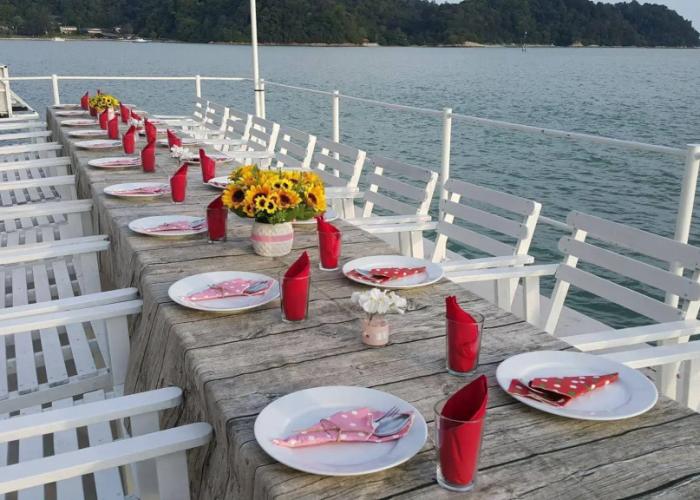 Rockbund Fishing Chalet