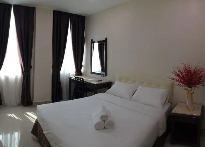 Sam Hotel