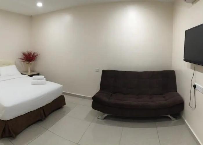 Sam Hotel