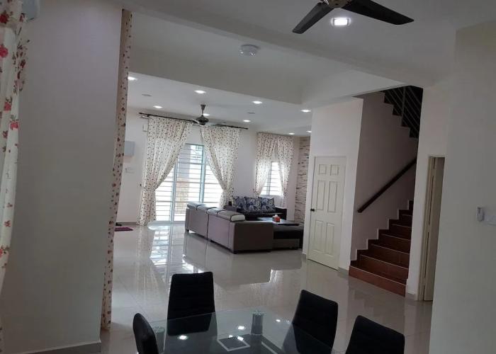 Sitiawan Homestay