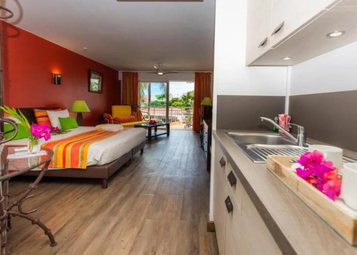 PALM COURT RESIDENCE 4 Stars
