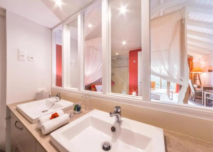 PALM COURT RESIDENCE 4 Stars