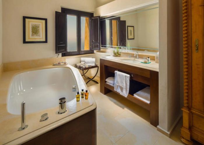 Monastero Santa Rosa Hotel & Spa