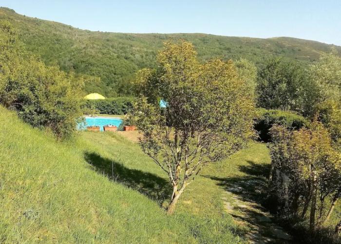3 Rooms Flat in a Green Tuscany Valley
