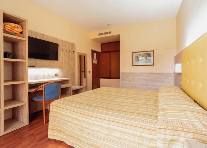 Hotel Tirreno